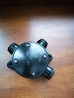 ROZETA.PUSZKA HERMETYCZNA<> TRZY .WYJSCIA <