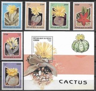 Benin xx Z137 flora kaktusy MNH VF