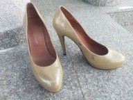 MARIAN nr 41 hiszpańskie beżowe czółenka na platformie skóra