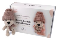 Zestaw do nauki szydełkowania na prezent miś Edi