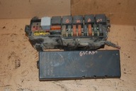 SKRZYNKA BEZPIECZNIKÓW Z KLAPKA - JEEP GRAND CHEROKEE ZJ 92-96