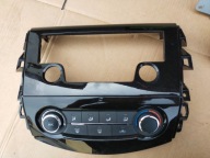 Nissan Navara D23 panel sterowania