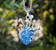 Unikalny wisiorek w kształcie serca świecący w ciemności! blikshop-pl