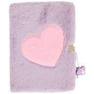 PLUSZOWY NOTES PAMIĘTNIK Z SERDUSZKIEM ZAMYKANY NA KŁÓDKĘ. A5 W LINIE