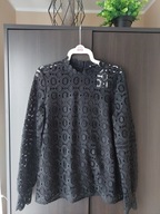 Czarna koronkowa bluzka ze stójką Orsay rozm. 38