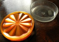 PODSTAWKI POD SZKLANKI Z OKRESU PRL