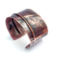 Bransoleta z miedzi 4cm szerokości. Ręczna robota, kuta.