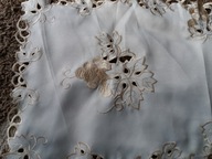 BIEŻNIK - SERWETA 84/38 cm. HAFTY !!!