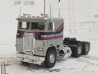 ~*~ ORYGINALNY HERPA..FREIGHTLINER..CIĄGNIK SIODŁOWY..KOŁA ATHEARN ~*~