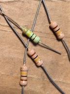 2x Rezystor 100 kOhm, 5%, 0,5 W