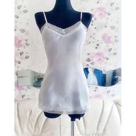 BLUZKA BLUZECZKA TOP TOPIK NA RAMIĄCZKACH KORONKA wygodna miła koronka