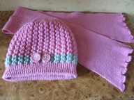 Komplet - Czapka dziecięca (zimowa) + szalik