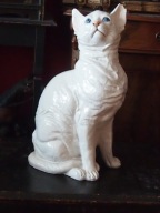 Kot - duża syg. terakota szkliwiona.