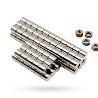 Magnesy 10x10 mm – zestaw 10 szt. | mocne i praktyczne