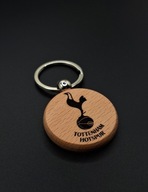 Drewniany brelok Tottenham – grawer z logo, prezent dla kibica