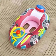 Koło do pływania. Czerwony, dmuchany samochodzik z siedziskiem dla dziecka