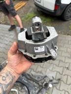 Łapa poduszka silnika lewa BMW 7581617-02