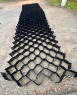 Geokrata geo siatka Glob-Krata powierzchnia 32 m2 wysokość 20cm 2,6 x 12.4