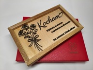 Drewniana Walentynka 3Dz motywem Róży - Personalizowany Prezent w Pudełku