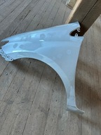 Toyota Auris 2012-2018 OE 5381102340 błotnik przedni lewy