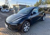 Tesla Y 2023r wersja EU Elektryczny 299KM