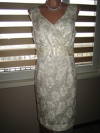 Sukienka damska beżowa.