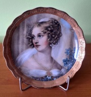 Porcelana Stołowa Wałbrzych - Natalia Potocka, patera zdobiona złotem