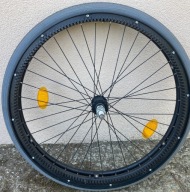 koła do wózka inwalidzkiego a napędem