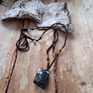 Wisiorek zawieszka czarny turmalin męski do regulacji