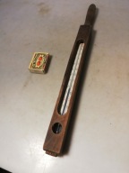 Stary termometr w drewnie 24 STYCZ 1973 rok KATOWICE MARIACKA 35