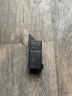 Przekaźnik świec żarowych VW TOURAN I 038907281D