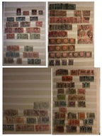 Klaser pełen znaczków z okresu PMW i PRL