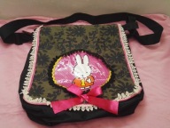 torba na ramię szkoły czarna VADOBAG TILBURG hangin out króliczek BUG ONE 1