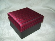 PUDEŁKO PREZENTOWE - IN EXTENSO