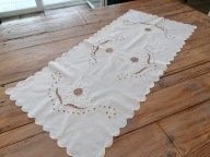 BAWEŁNIANY OBRUSIK SERWETA HAFT RICHELIEU 54 x 116