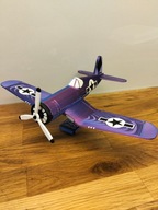 Model samolotu myśliwskiego – efekt DUO fiolet-niebieski | dekoracja