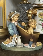 SYGNOWANA FIGURKA THE LEONARDO COLLECTION PLAYING MOTHER BY CHRIST. HAWORTH