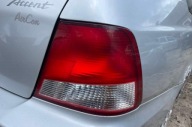 LAMPA PRAWA TYŁ HYUNDAI ACCENT II 1.3B 3D