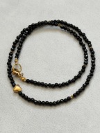 Naszyjnik-choker KOVALI handmade ze spineli z serduszkiem z hematytu