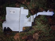 KIA SPORTAGE V ZBIORNICZEK SPRYSKIWACZY POMPKA ORYGINAŁ 98610-R2100