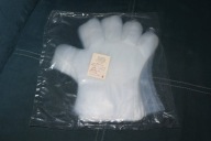 DUŻE RĘKAWICZKI JEDNORAZOWE Z FOLII PE 1989 r