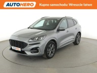 Ford Kuga HEV full LED virtual cocpit navi klima