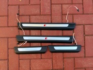 LISTWY PROGOWE LED AUDI Q8 4M8 S-LINE PODŚWIETLANE STAN IDEALNY 2023r.