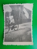 PRL dziecko rower damka (1549b)