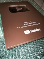 Brązowy przycisk YouTube - Twoja nazwa kanału