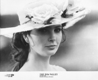 ANNA DYMNA fotografia, duży fotos film DOLINA ISSY 24x30cm