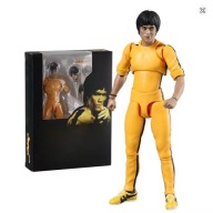 Figurka Mistrza Kung- Fu Bruce Lee 14cm w żółtym dresie + akcesoria