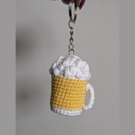 Brelok kufel piwa na szydełku