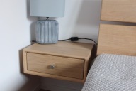 SZAFKA NOCNA Z DREWNA DĘBOWEGO