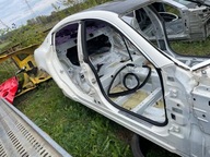 MASERATI GHIBLI PRÓG PRAWY SŁUPEK A I B CAŁY BOK